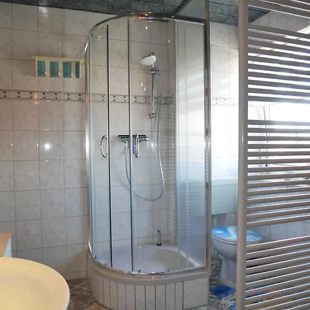 Strandnahe Mit Balkon Appartement Koserow